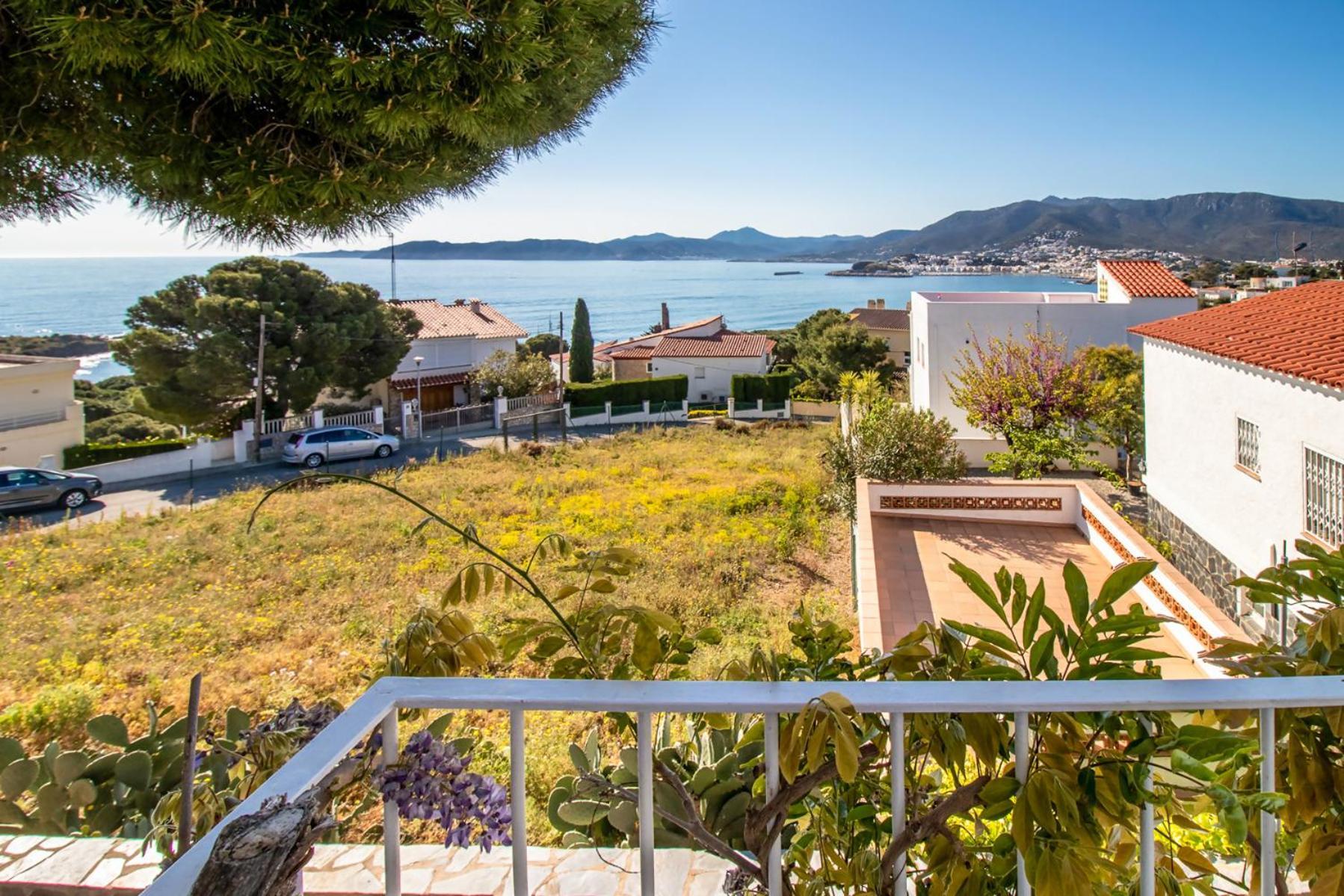 Cap Ras 01 Apartamento Con Terraza Y Vistas ชีโรนา ภายนอก รูปภาพ